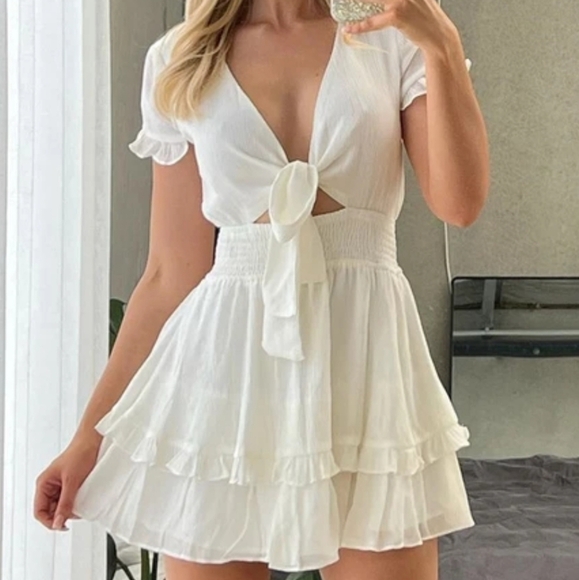 Pretty Garden Front Tie Smocked Chiffon Layered Skater Dress - Picture 1 of 15